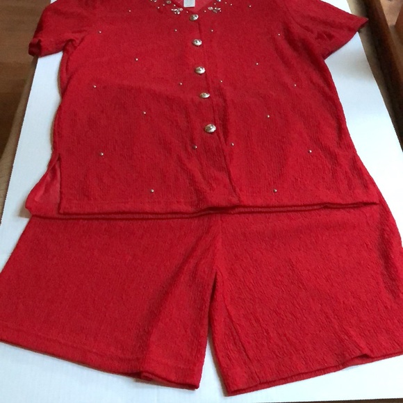 Women Red Set, Studded Top and Short Size Medium - Picture 10 of 10